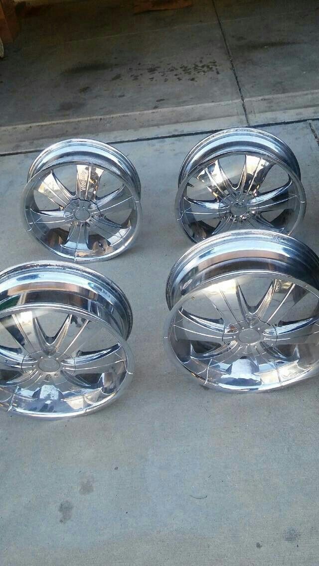 4 20"inch Chrome 4 lug universal Rims for sale brand new asking 200 or Best offer