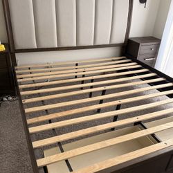 King Bed With 2 Night Stands 