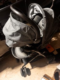 Evenflo travel system car seat, base and Stroller