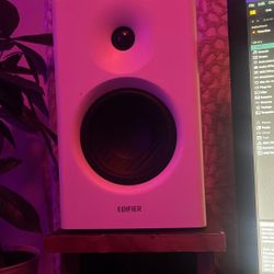 Edifier Studio Monitors 