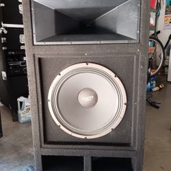 SUBWOOFER SPEAKER 18" 400W  / 8 OHMS ( NOT AMPLIFIED )