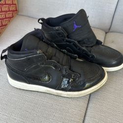 Nike Air Jordan 1 Mid Space Jam