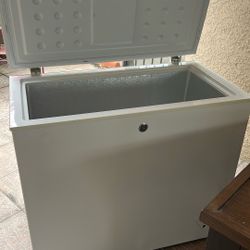 GE Large Freezer