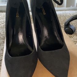 Express Heels