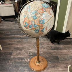 Stand Globe