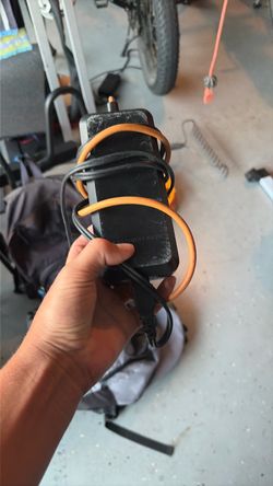 Rad runner charger