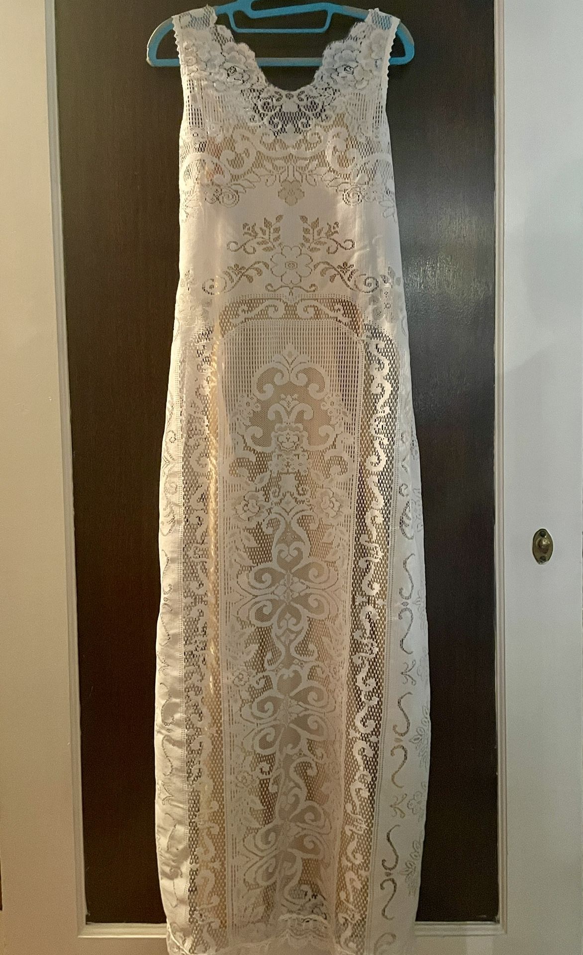 Lace Wedding Dress & Gold/Yellow Satin Slip