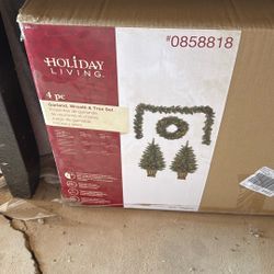 Outdoor Christmas Decor