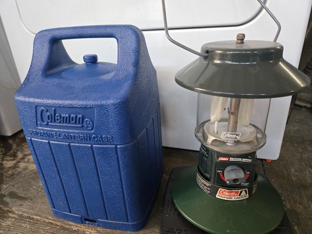 Coleman Propane Electric Ignition Lantern 