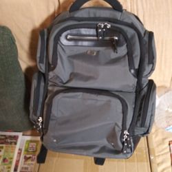 CJ SOLO BACK Pack Like New
