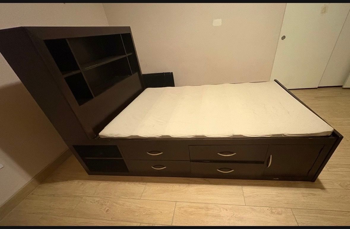 Solid Wood-full Bed Frame With Integrated Storage & Drawers 