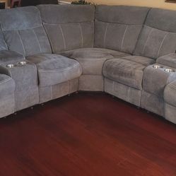 Manual Dual Reclining Sectional 