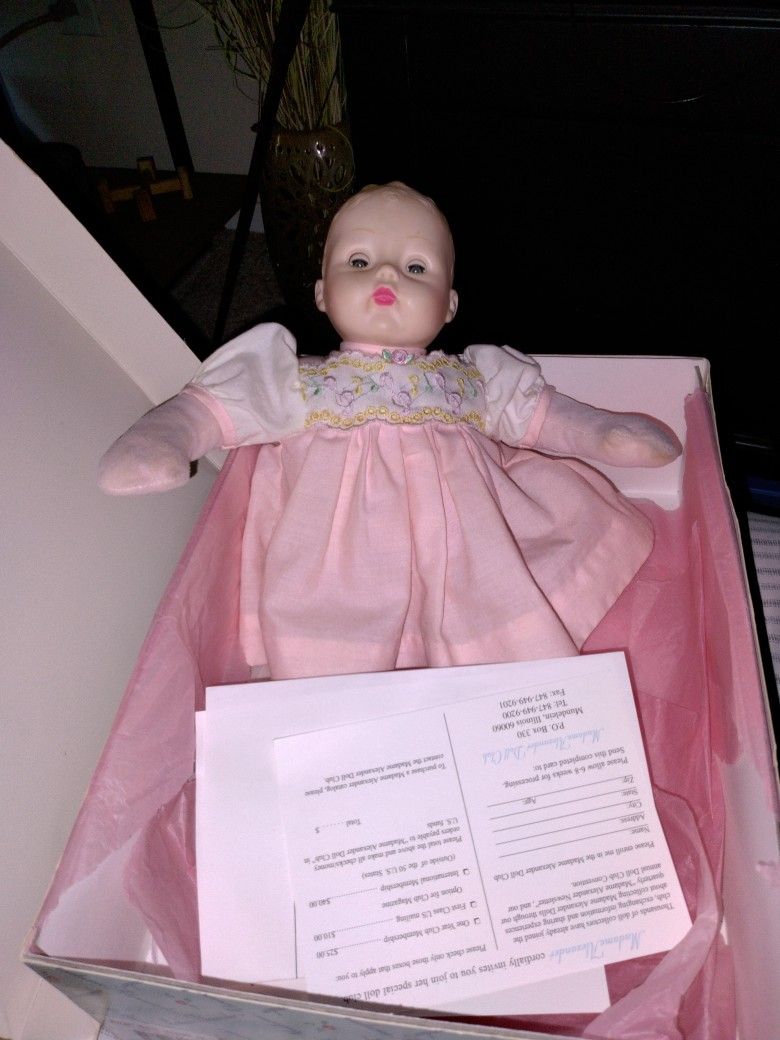 Madame Alexander Mozart Music Huggums Doll