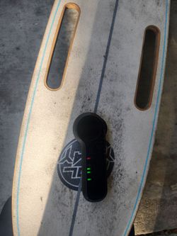 Electric skateboard