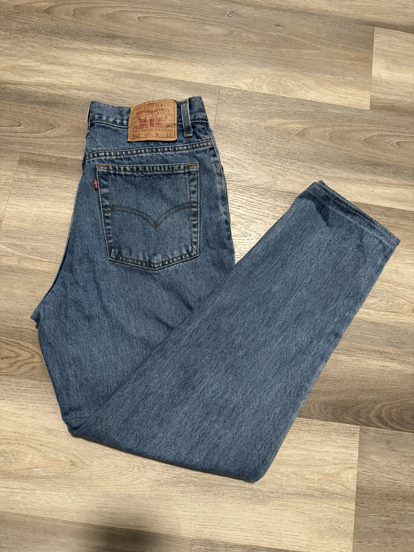 Vintage Levi’s 512 Slim Fit Jeans – Women’s Size 8/9