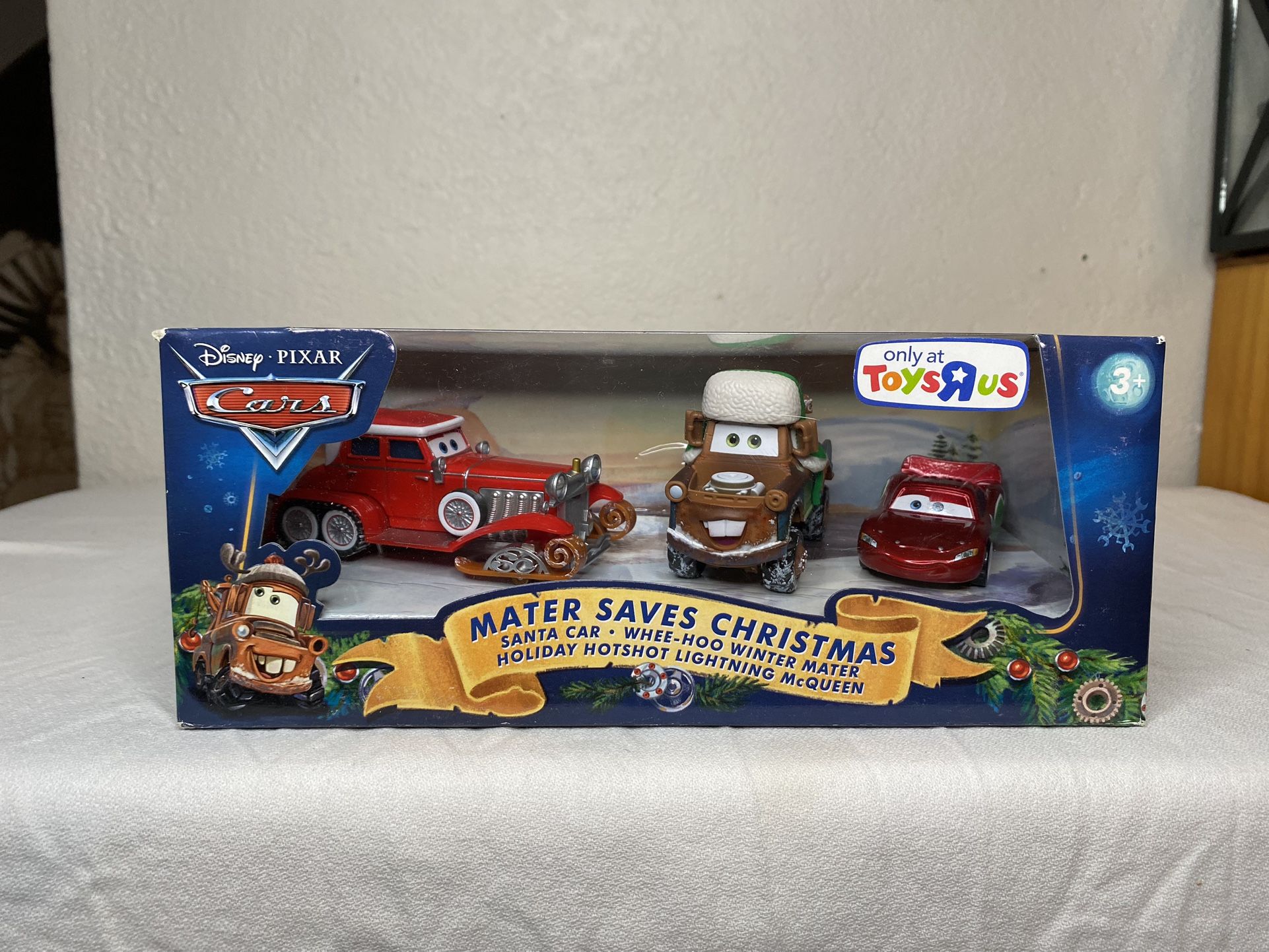 Disney Pixar Cars Mater Saves Christmas Include VHF Santa Car