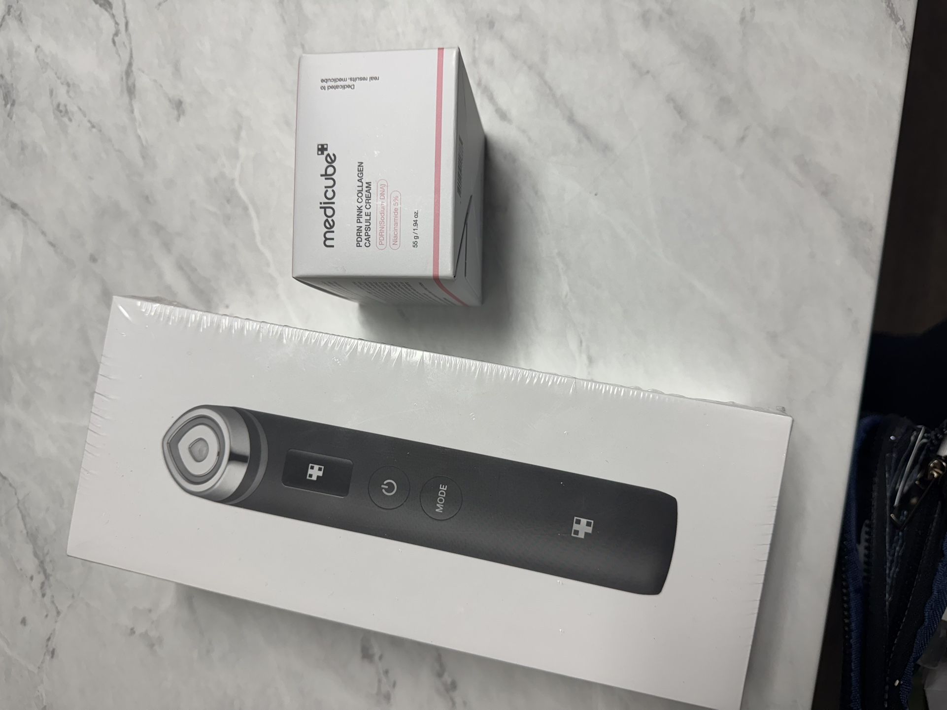 Medicube Massager