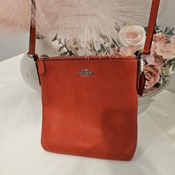 NWOT COACH Leather Crossbody