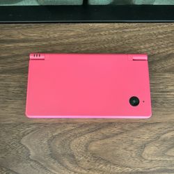 Nintendo DSi – 50+ Preloaded Games!