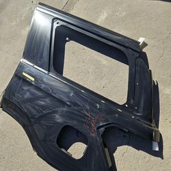 Ford Expedition driver door panel tailgate Liftgate  18 to 24