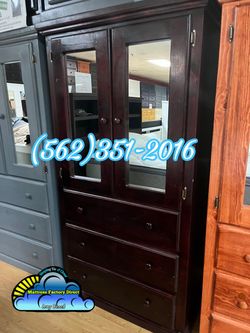 Cherry tall wardrobe ropero armoire nuevo new closet