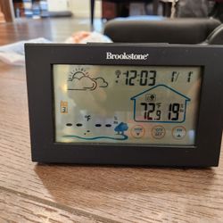 Brookstone Touch Display Digital Weather Forecaster INDOOR & OUTDOOR TEMP 6"x4", good condition 