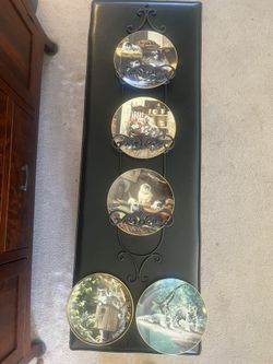 Collector Plates With Iron Wall Plate Rack