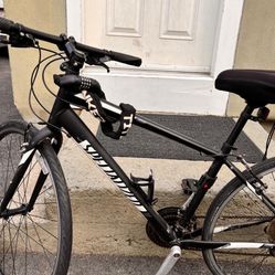 Specialized Hybrid Commuter Bike 