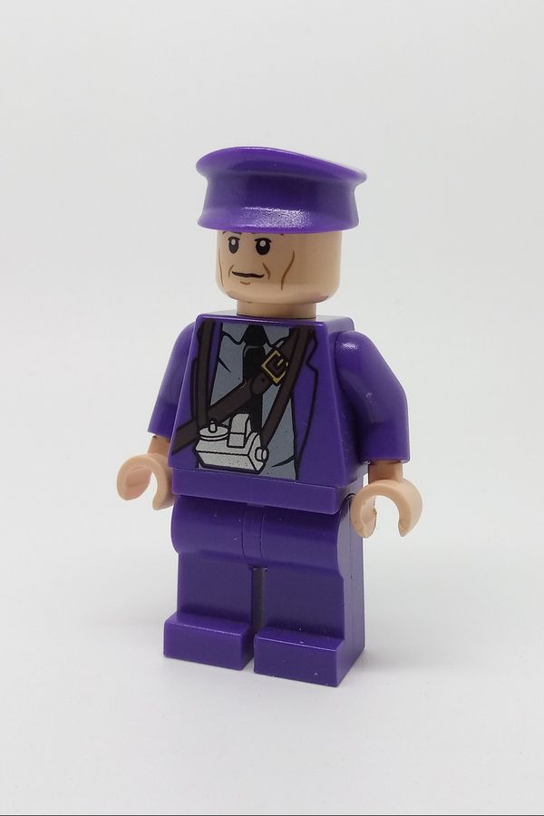 Lego Harry Potter Stan Shunpike Knight Bus Driver Minifigure from Set ...