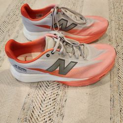 New Balance SC Elite womens running size 11