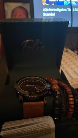 Folio watch