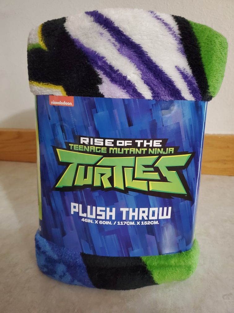 plush throw blanket