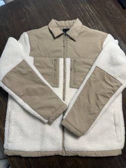 H&M OUTWEAR JACKET COLOR WHITE/LIGHT BROWN SIZE LARGE