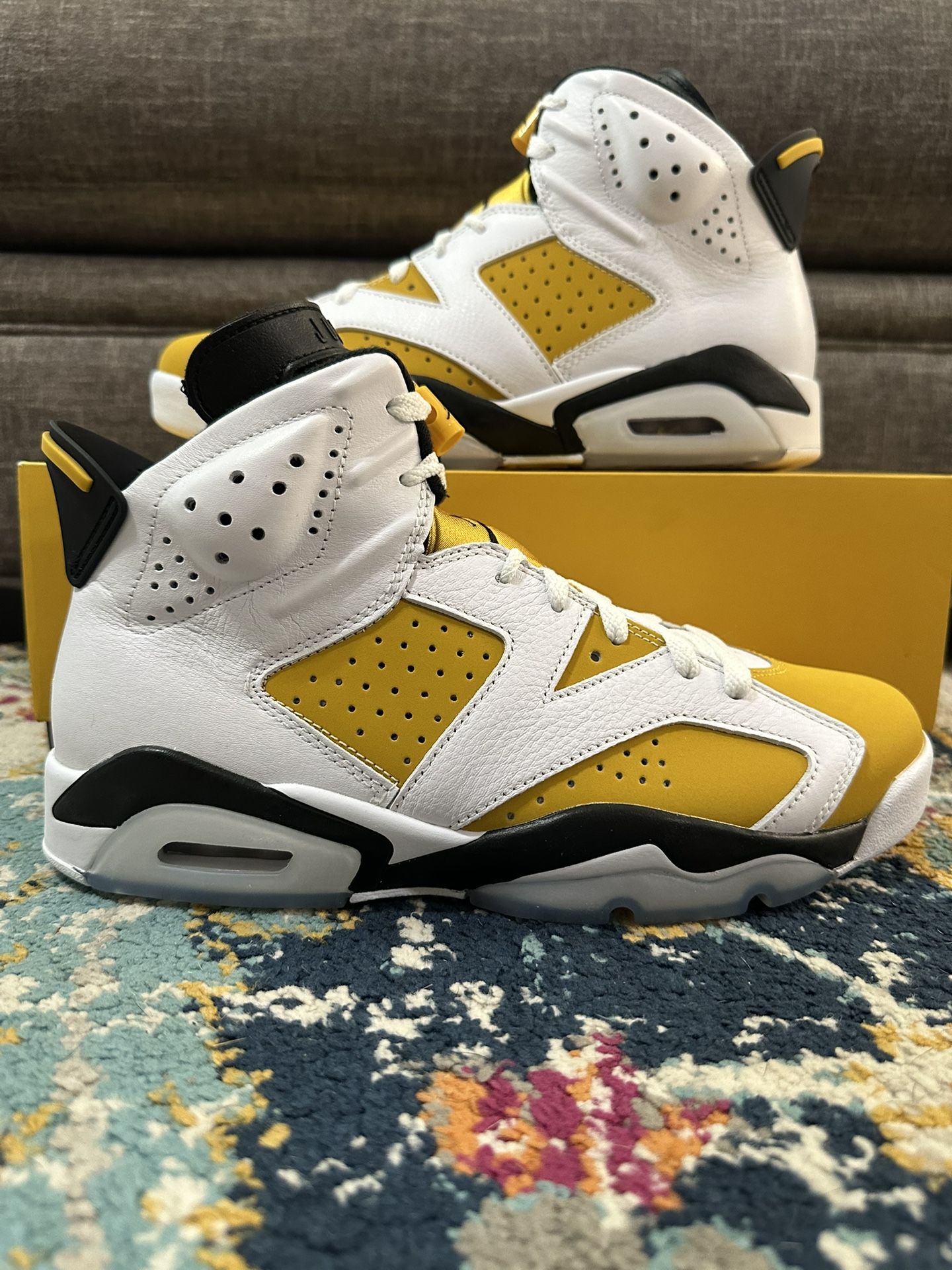 Nike Air Jordan 6 Retro “Yellow Ochre”