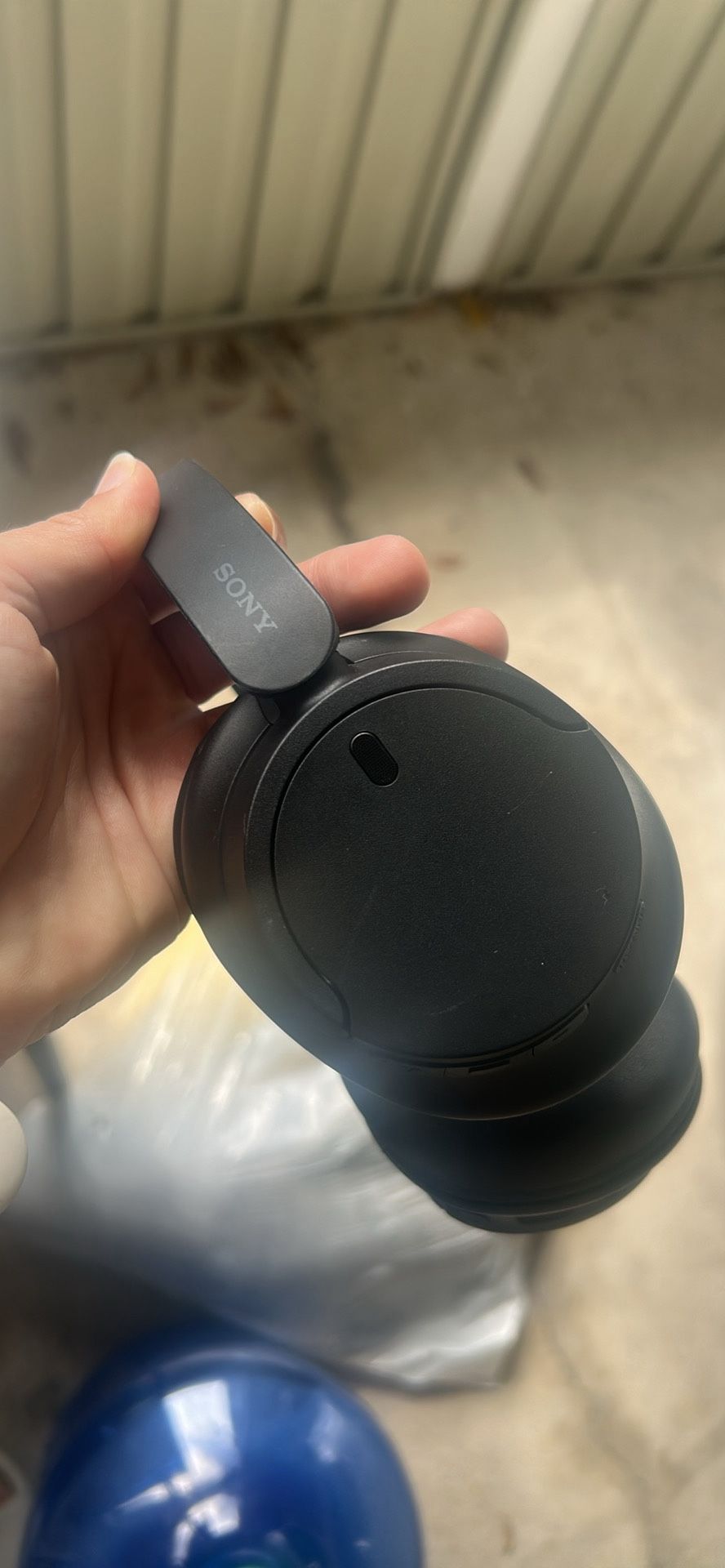 sony headphones with noise cancelling WH-CH720N