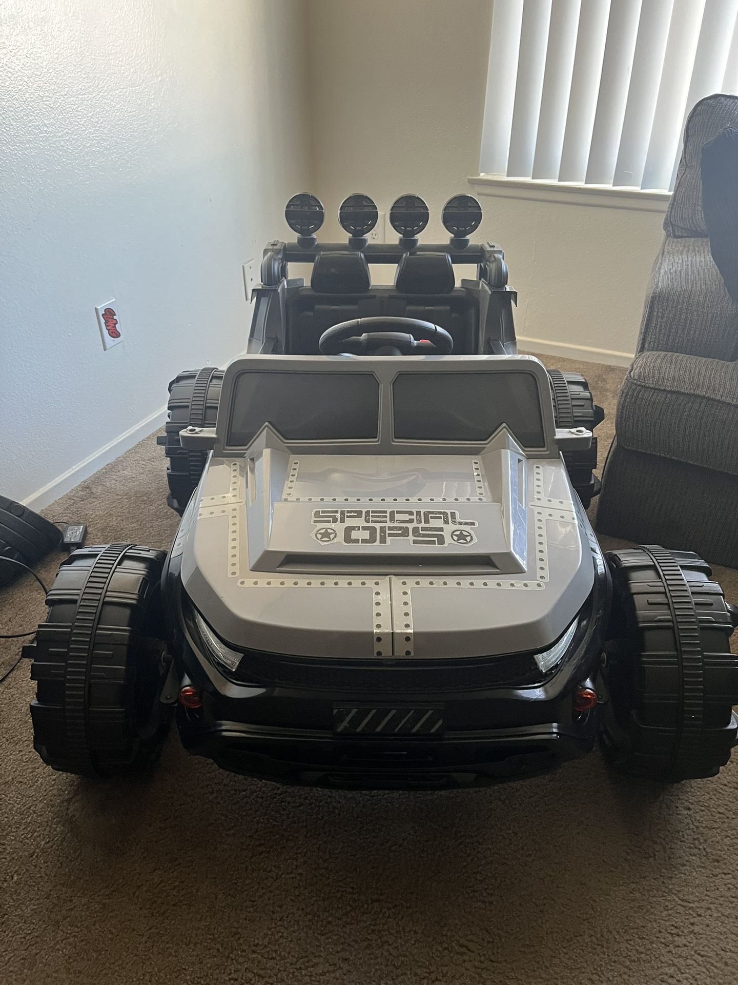 Huffy Special Opps Kids Car