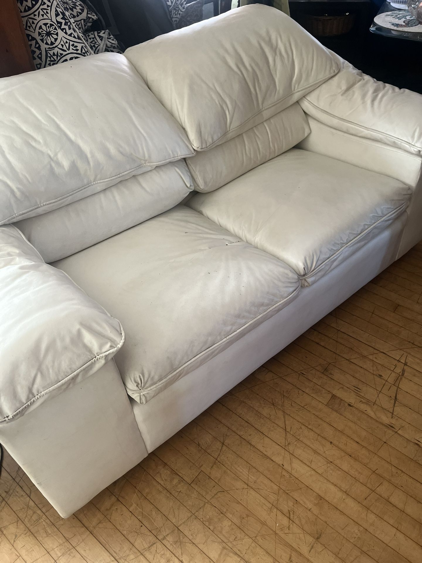 White Leather Couch Set