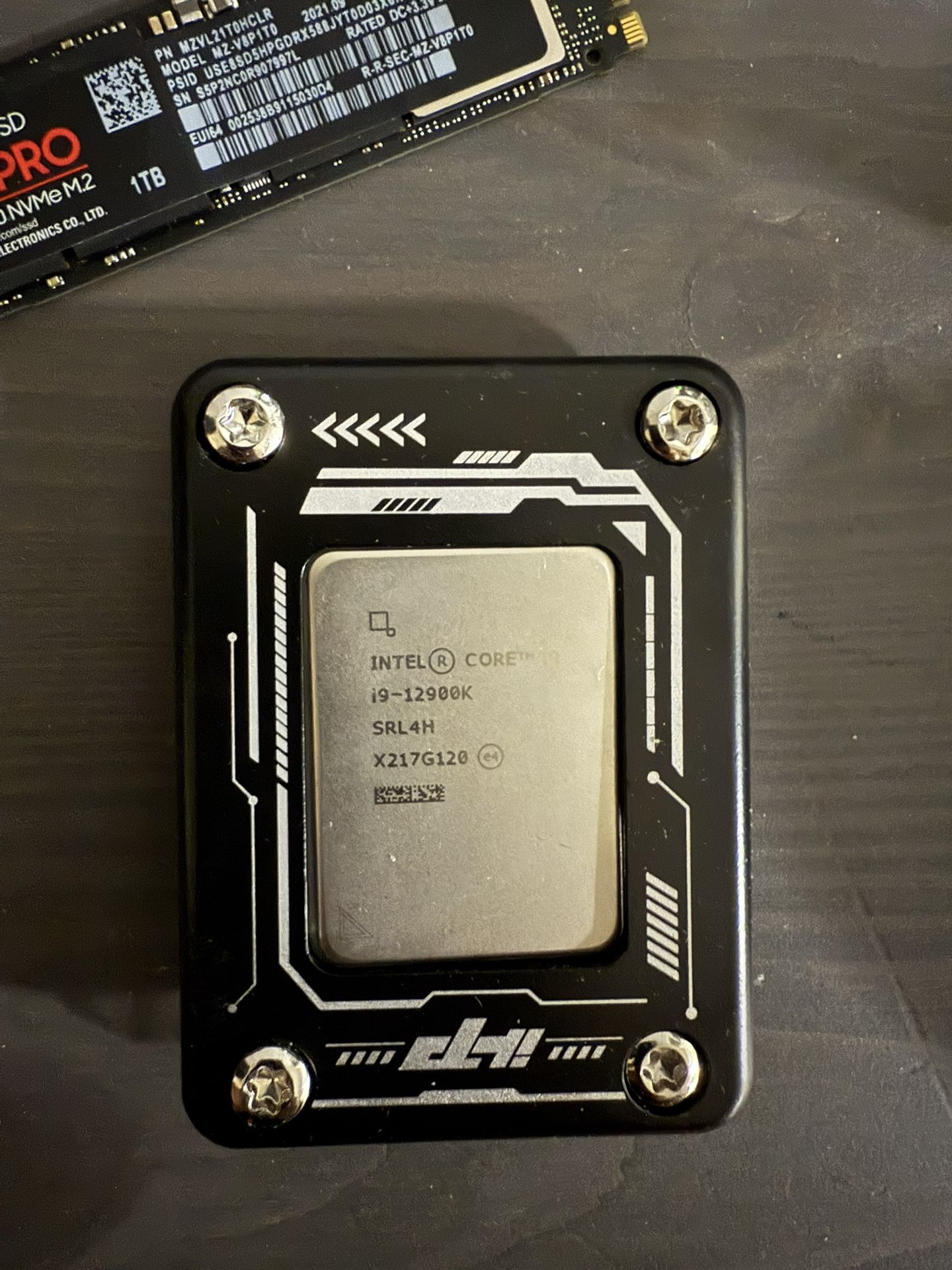 Intel I9 12900k