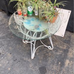 Metal And Glass Coffee Table 