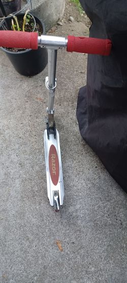 Mini scooter razor