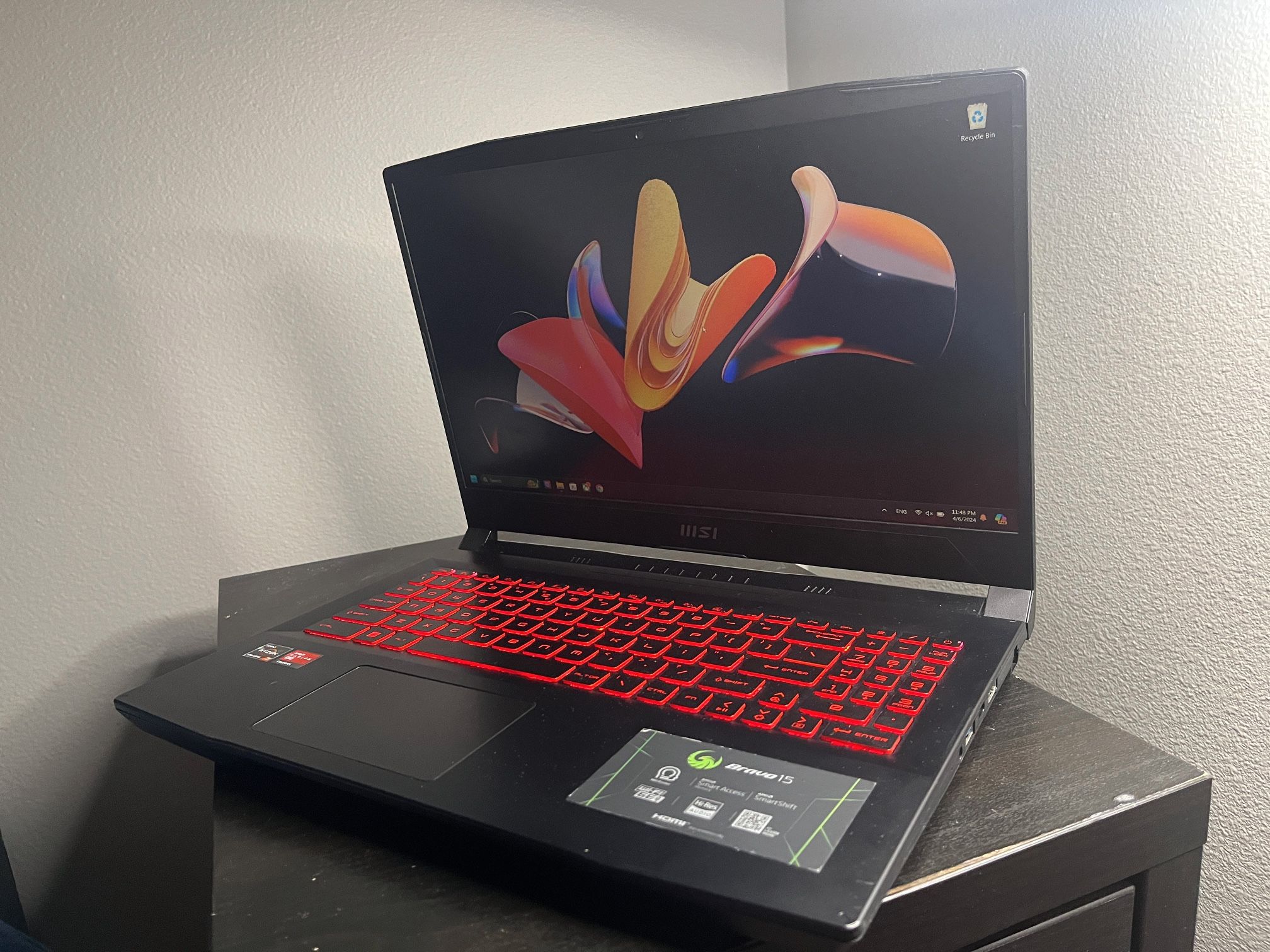MSI Bravo 15 Laptop, OBO