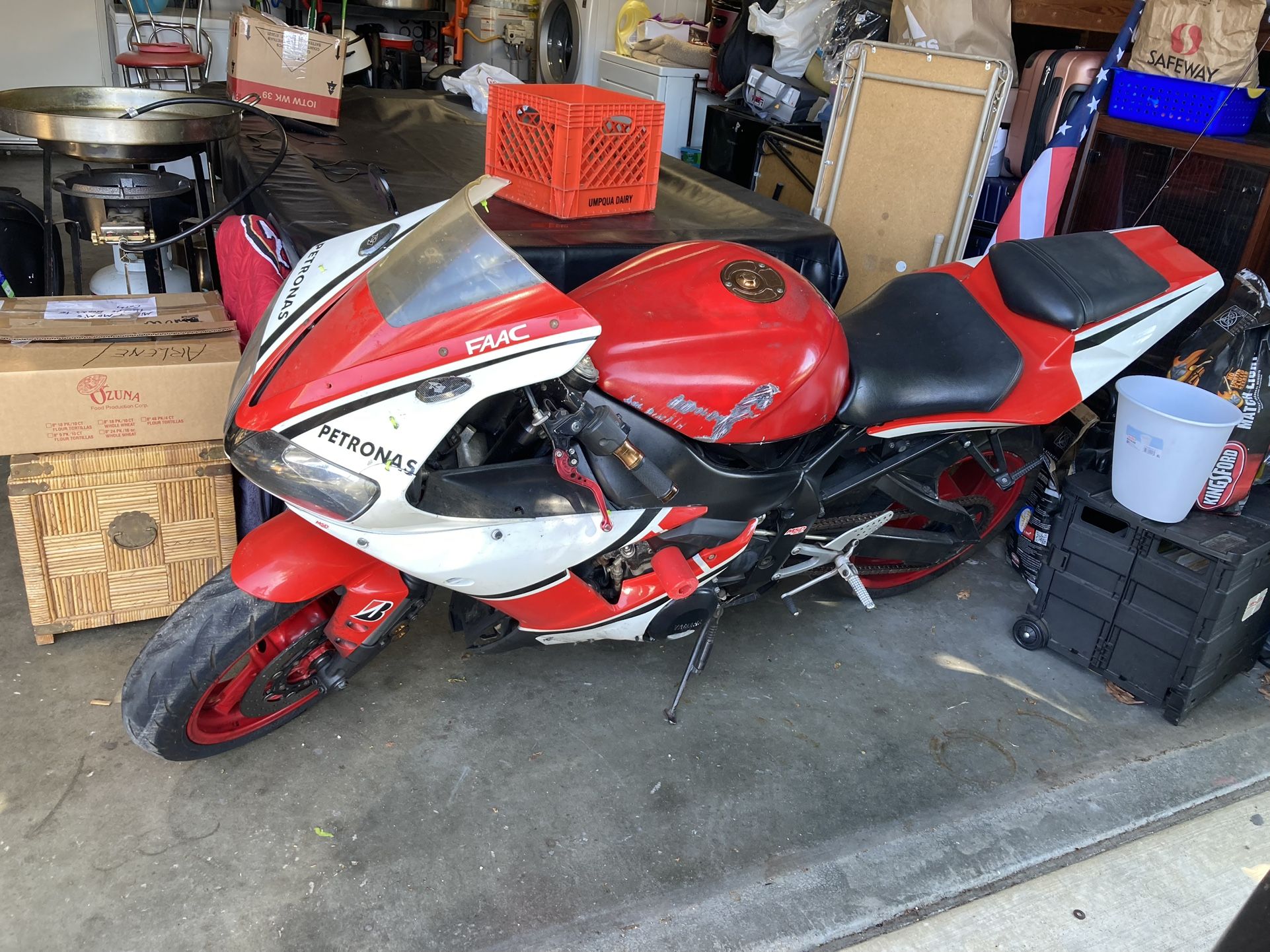 03 Yamaha R1