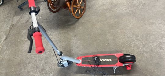 Electric razor scooter Electric razor scooter