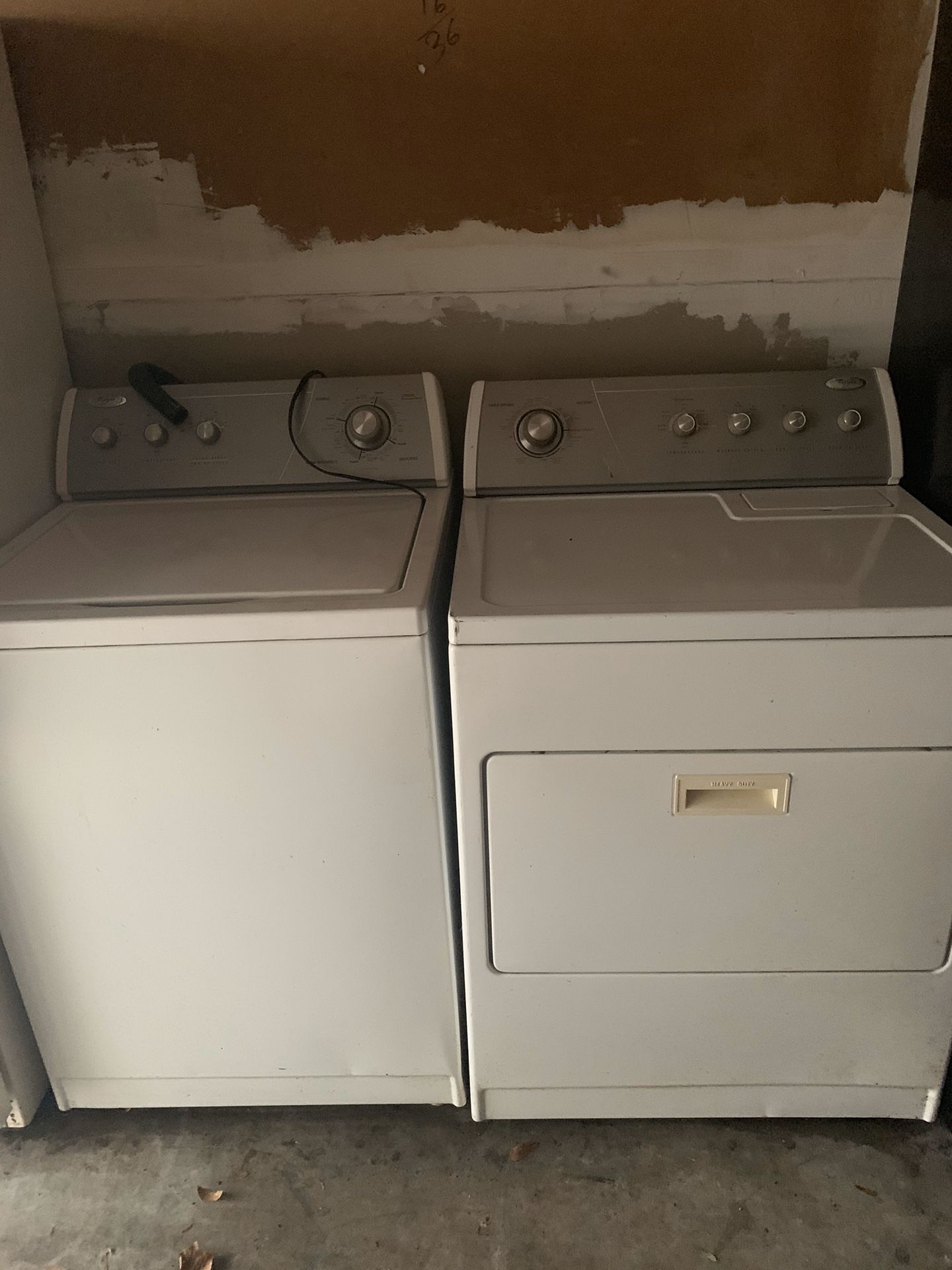Whirlpool washer and dryer / delivery available
