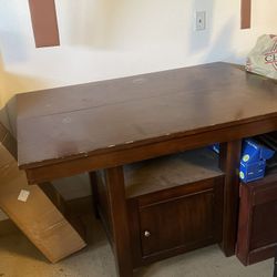 Kitchen Table 