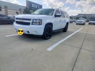 Suburban TRADE FOR SILVERADO 