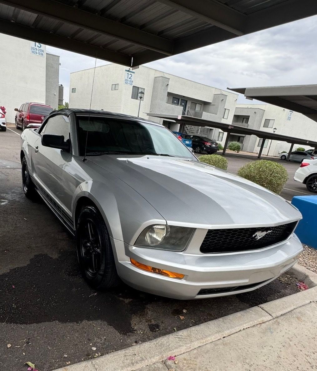 2005 Ford Mustang