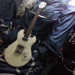 ADAM LEVINE SIGNED FIRST ACT ELECTRIC GUITAR