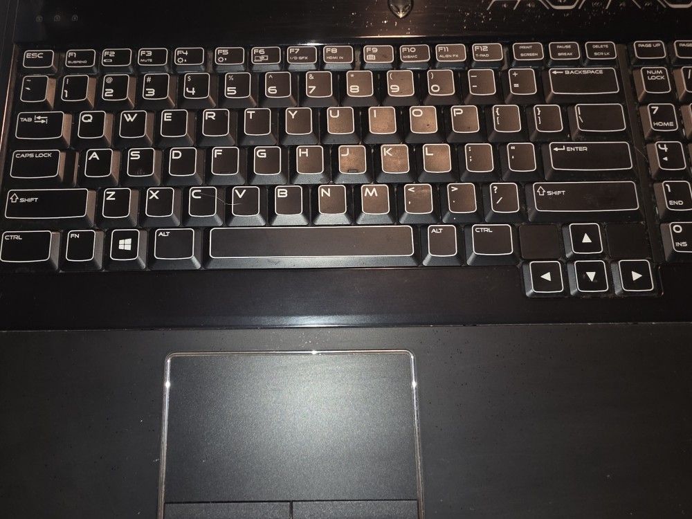Alienware Laptop SELLING FOR PARTS ONLY