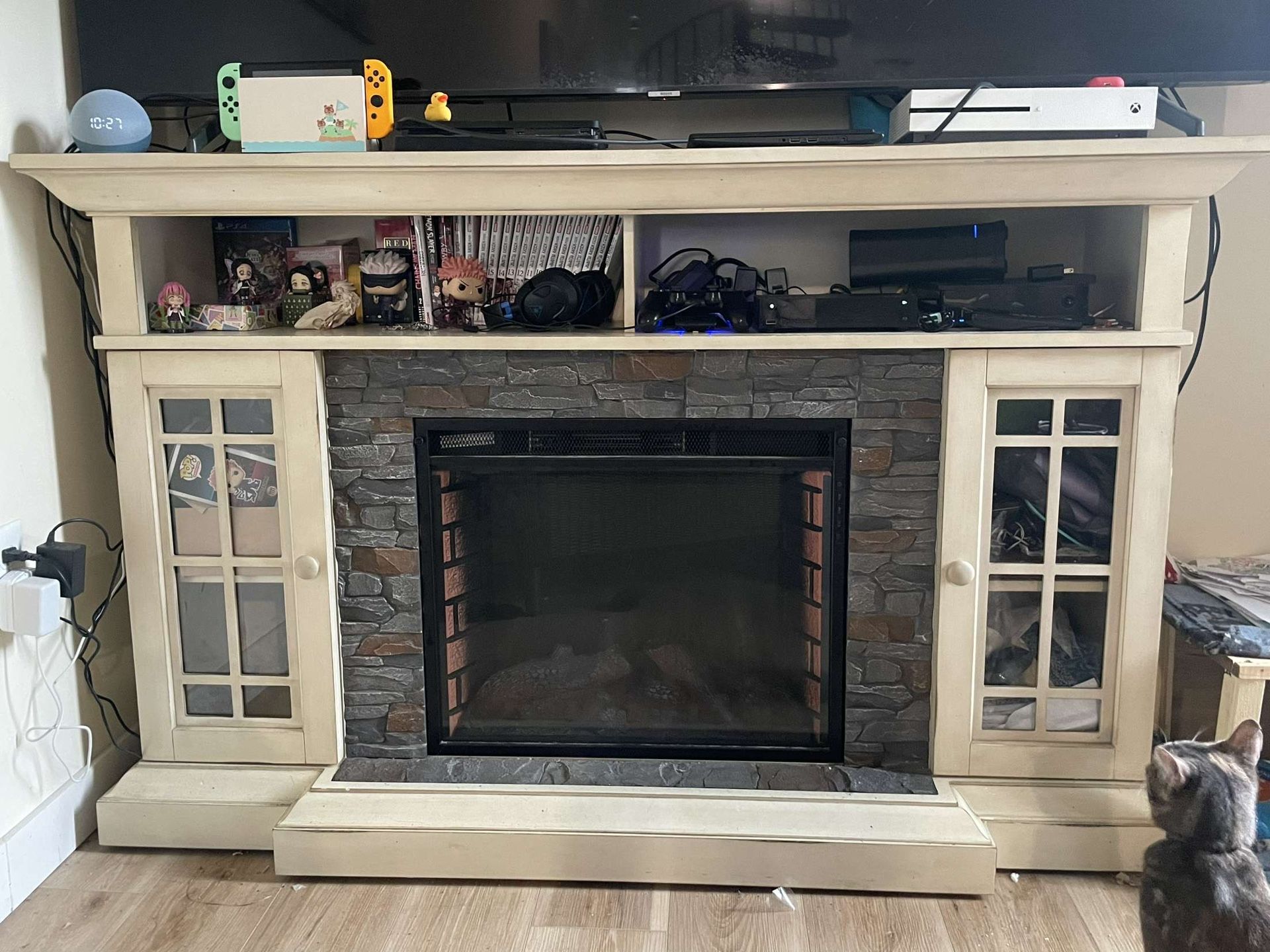 Electric Fireplace Console for Sale in Myrtle Beach, SC OfferUp